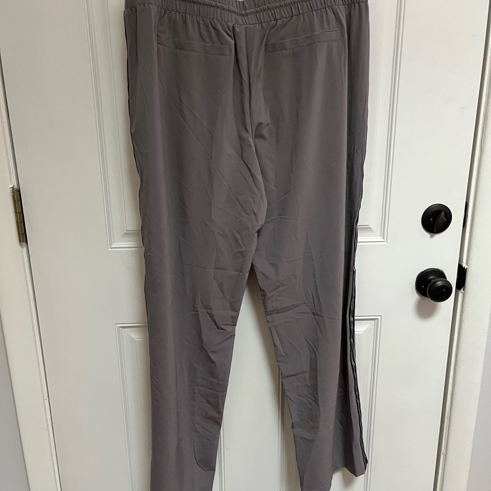 Soma grey lightweight casual pants size large side stripe - Picture 5 of 5